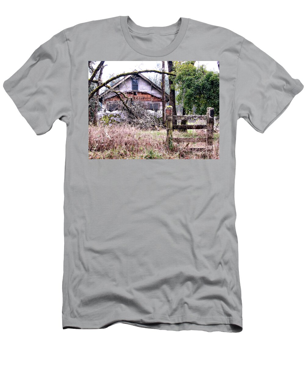 Landscape T-Shirt featuring the photograph Forgotten Dreams by Rory Siegel