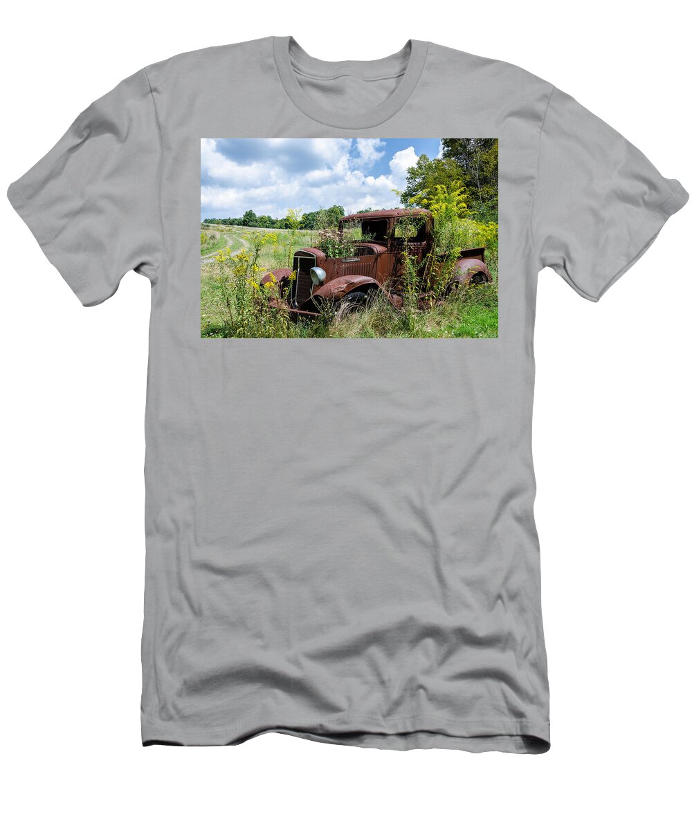 Rusty Truck T-Shirt featuring the photograph Recycled Planter by Georgette Grossman