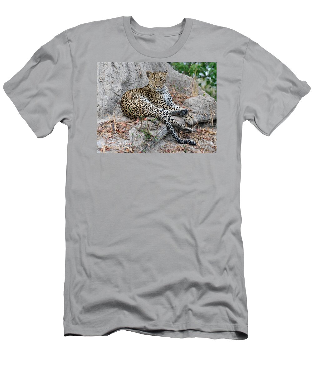 Feline T-Shirt featuring the photograph Leopard Gaze Termite Hill by Tom Wurl