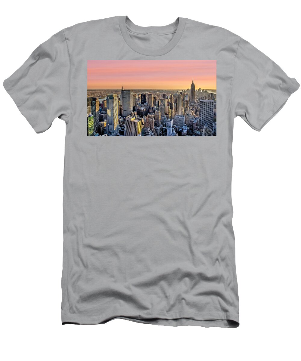 Manhattan T-Shirt featuring the photograph Midtown Manhattan Empire State by Susan Candelario
