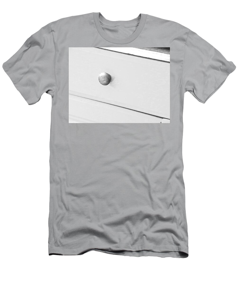 Minimalism T-Shirt featuring the photograph Modern by Lenore Senior