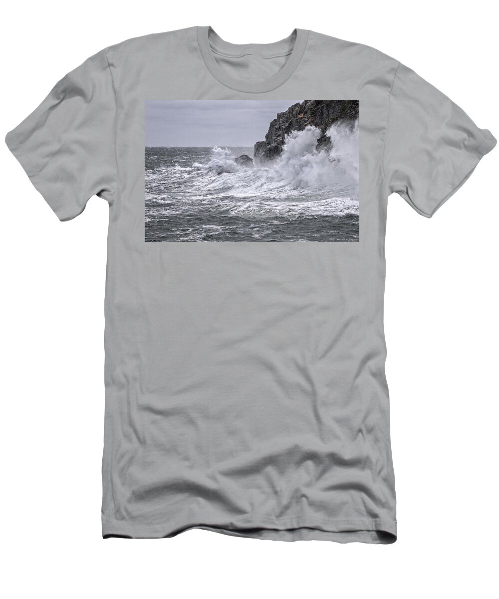 Quoddy Head State Park T-Shirt featuring the photograph Ocean Surge at Gulliver's by Marty Saccone