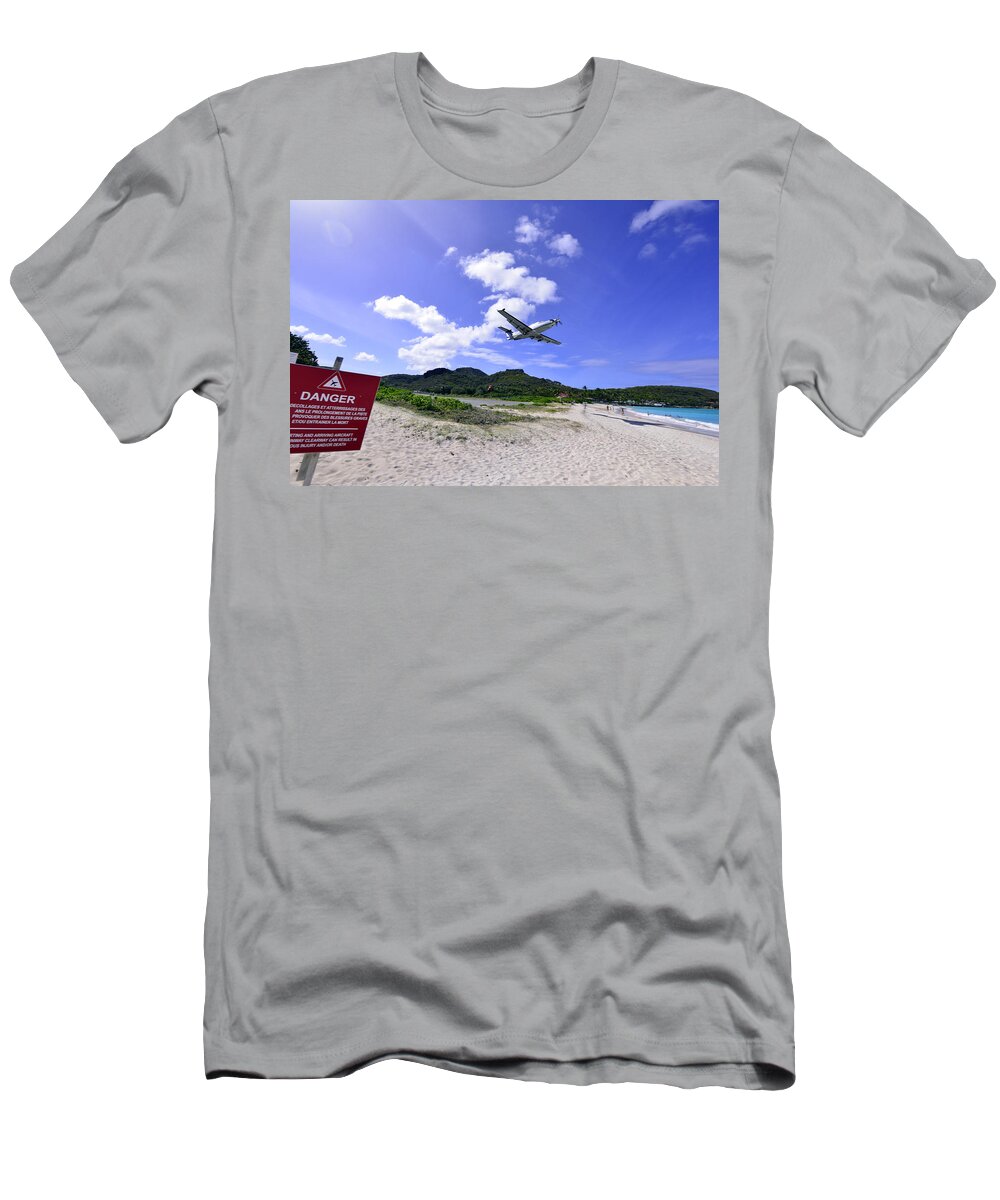 Saint Barth￿my T-Shirt featuring the photograph St Barts Takeoff by Matt Swinden