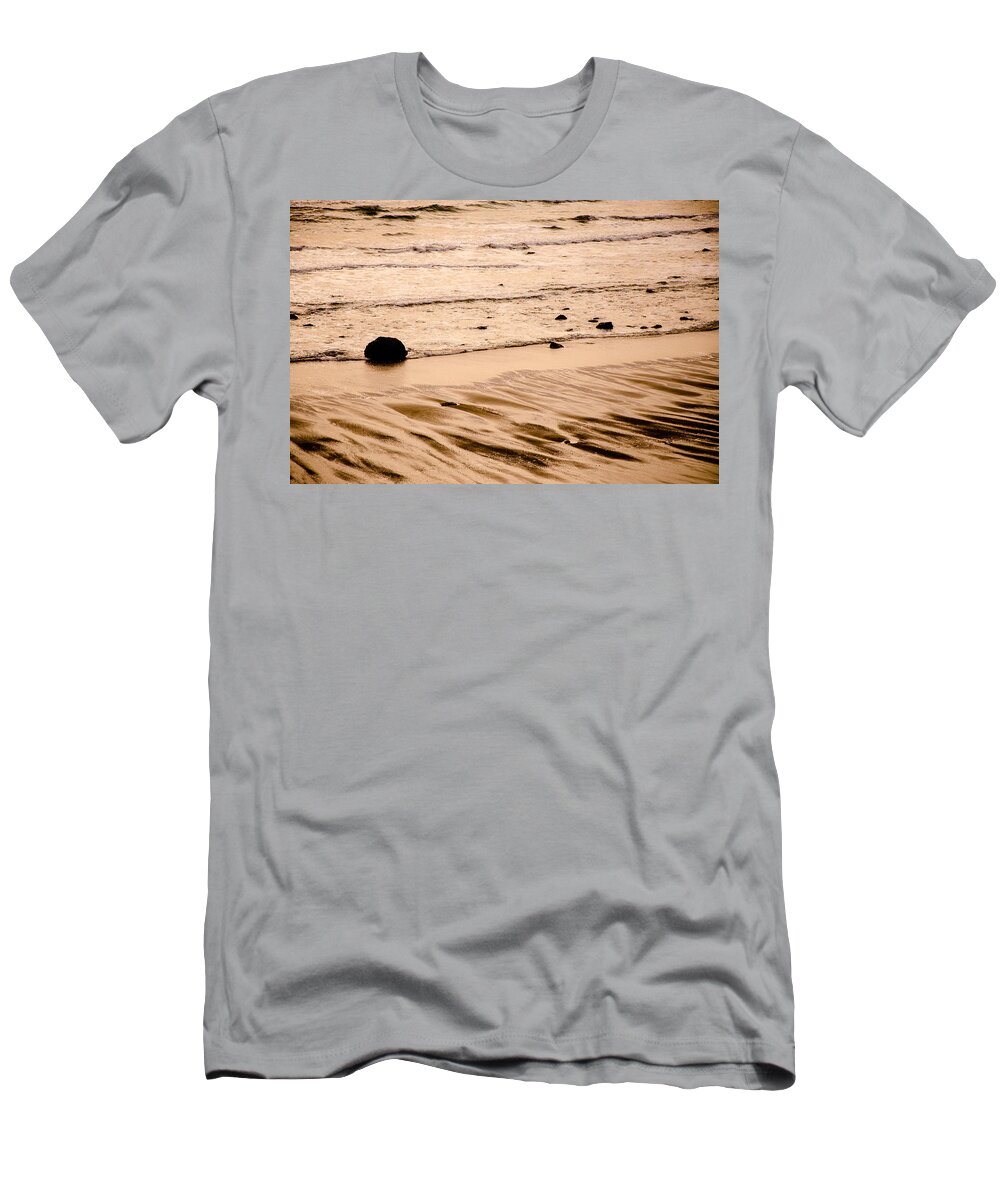 Sunset T-Shirt featuring the photograph Sunset Palette Wreck Beach by Roxy Hurtubise