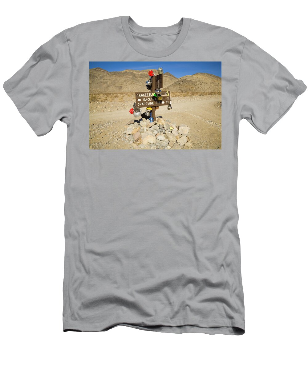 00431203 T-Shirt featuring the photograph Teakettle Junction in Death Valley by Yva Momatiuk and John Eastcott