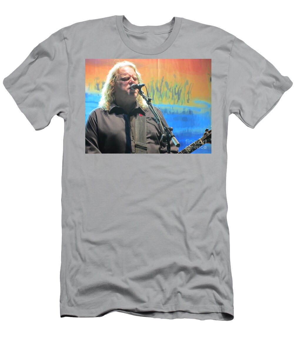 Celebrity T-Shirt featuring the photograph Warren Haynes At The Jerry Garcia Symphonic Celebration by Susan Carella