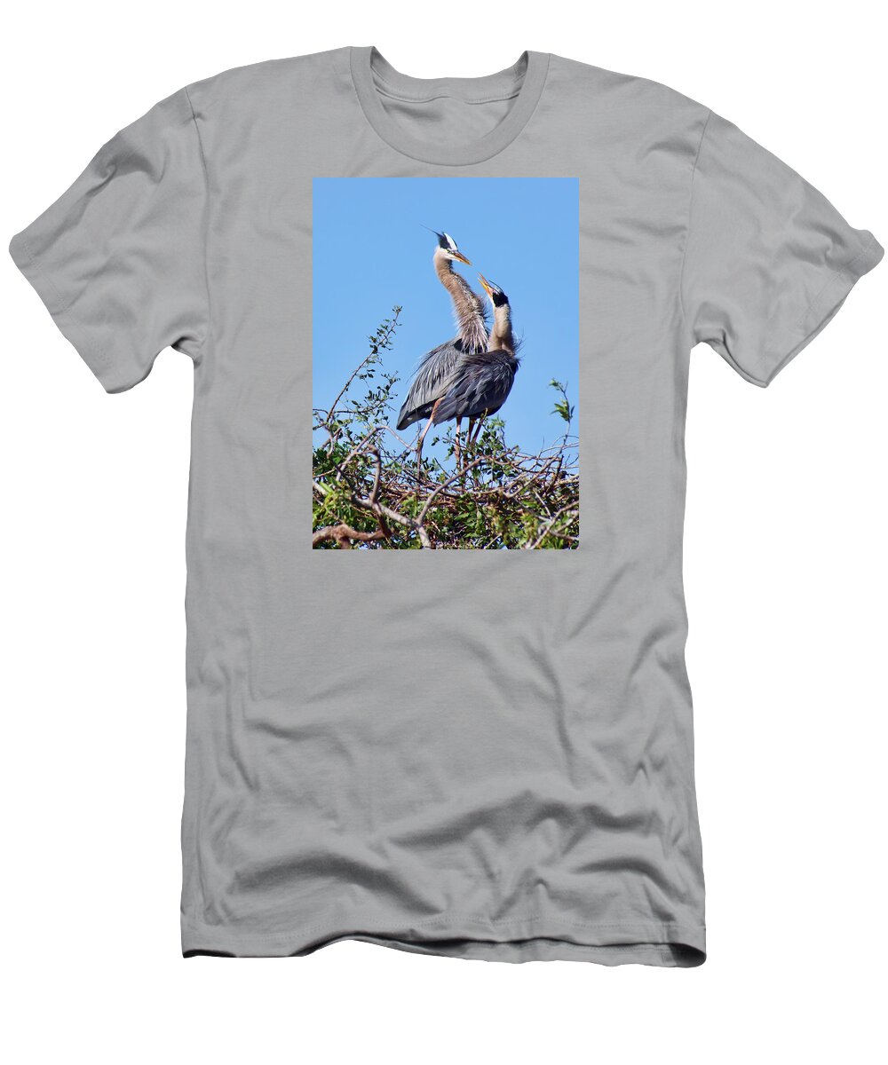 Heron T-Shirt featuring the photograph What's for Lunch Mom by Nikolyn McDonald