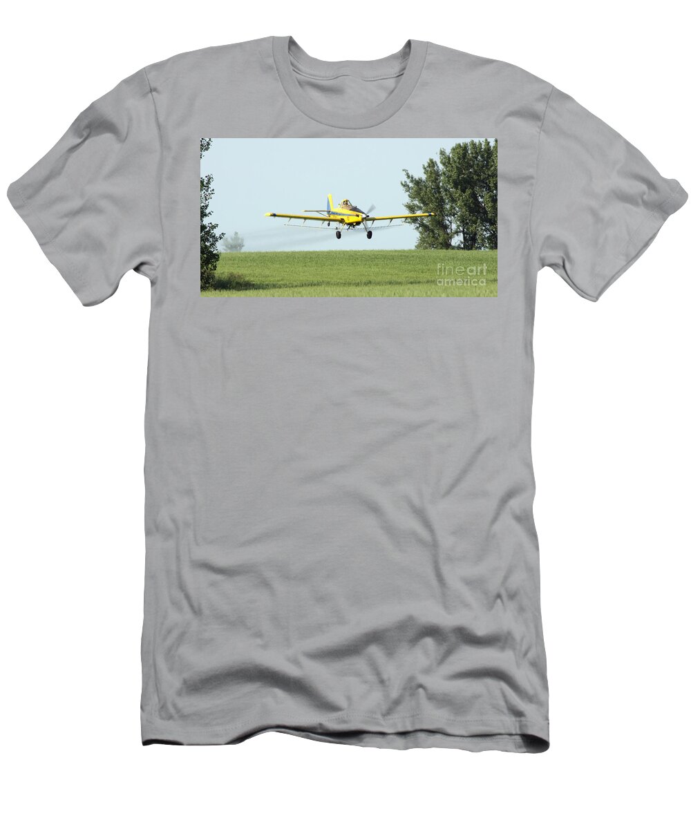 Plane T-Shirt featuring the photograph Plane #14 by Lori Tordsen