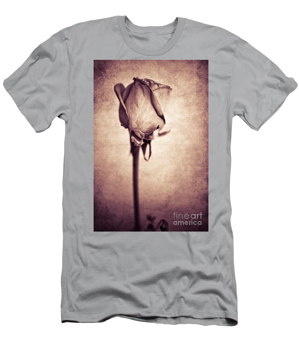 Yhun Suarez T-Shirt featuring the photograph Solitaire Rose 1.0 by Yhun Suarez