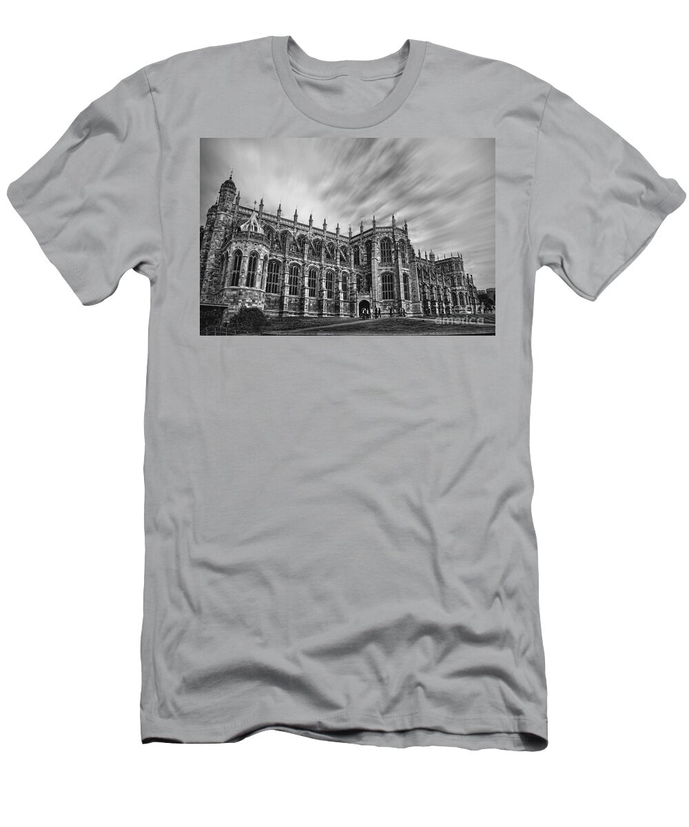 Yhun Suarez T-Shirt featuring the photograph St George's Chapel - Windsor by Yhun Suarez