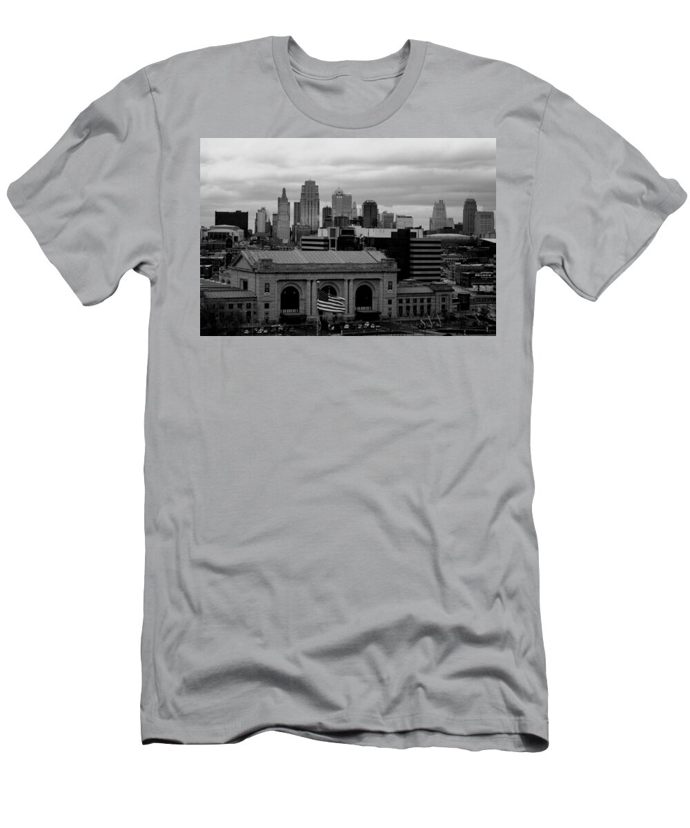 Kansas City T-Shirt featuring the photograph Kansas City Skyline Black and White #2 by Matt Quest