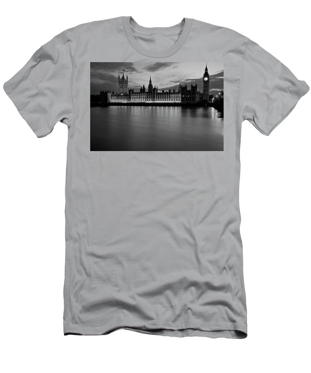 Westminster Bridge Thames T-Shirt featuring the photograph Big Ben and the houses of Parliament #16 by David French