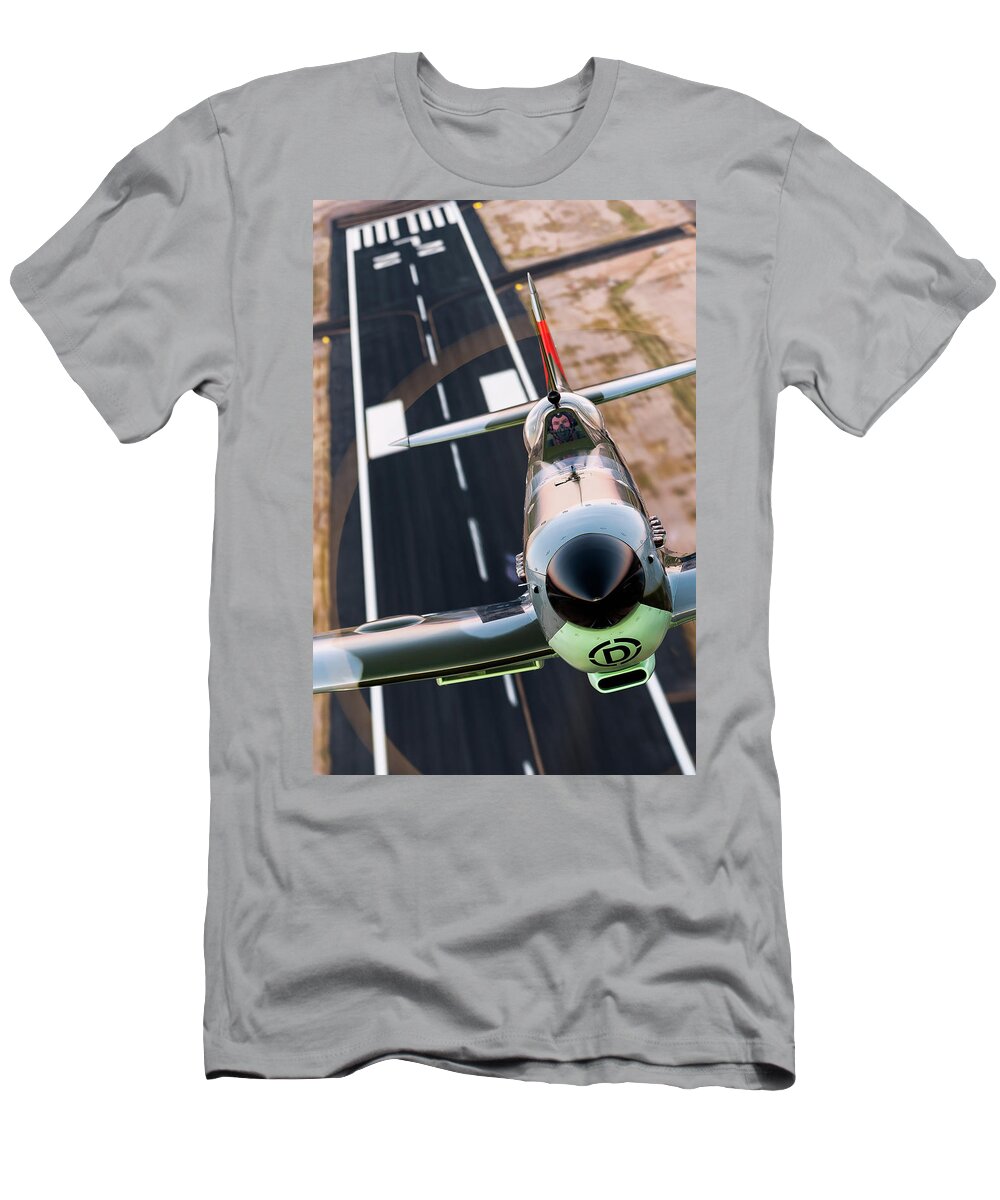 Spitfire T-Shirt featuring the photograph 22 Close by Jay Beckman