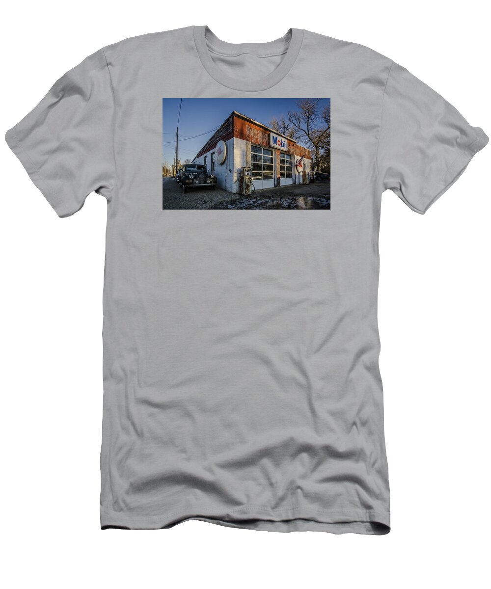 Vintage Cars T-Shirt featuring the photograph A vintage gas station and vintage cars in early morning light by Sven Brogren