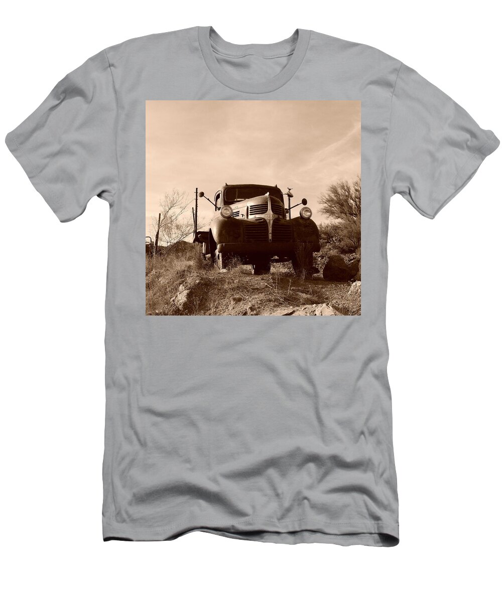 Rust Art T-Shirt featuring the photograph Desert Rat Flatbed by Bill Tomsa