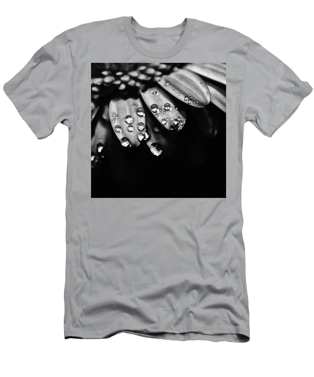 Dew Drops T-Shirt featuring the photograph Dew Drops by David Patterson