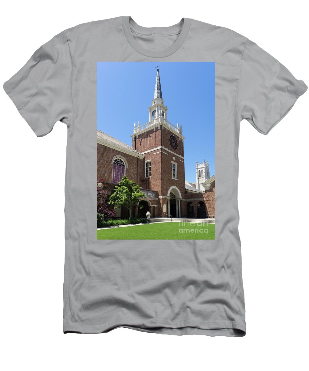 Wingsdomain T-Shirt featuring the photograph First Congregational Church of Berkeley California DSC6220 by San Francisco