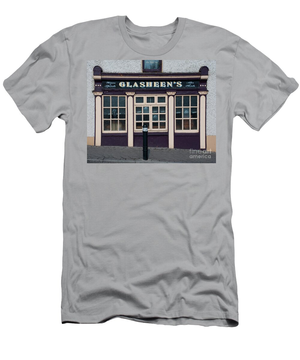 Glasheens T-Shirt featuring the photograph Glasheen's Old Abbey Inn by Joe Cashin