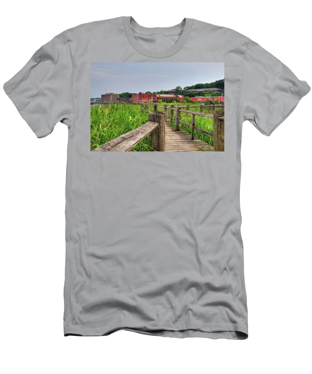 Gorham Island T-Shirt featuring the photograph Gorham Island View by Joann Vitali