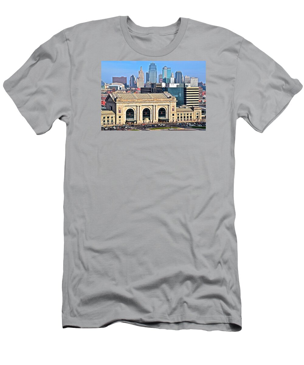 Kansas T-Shirt featuring the photograph Kansas City Behind Union Station by Frozen in Time Fine Art Photography