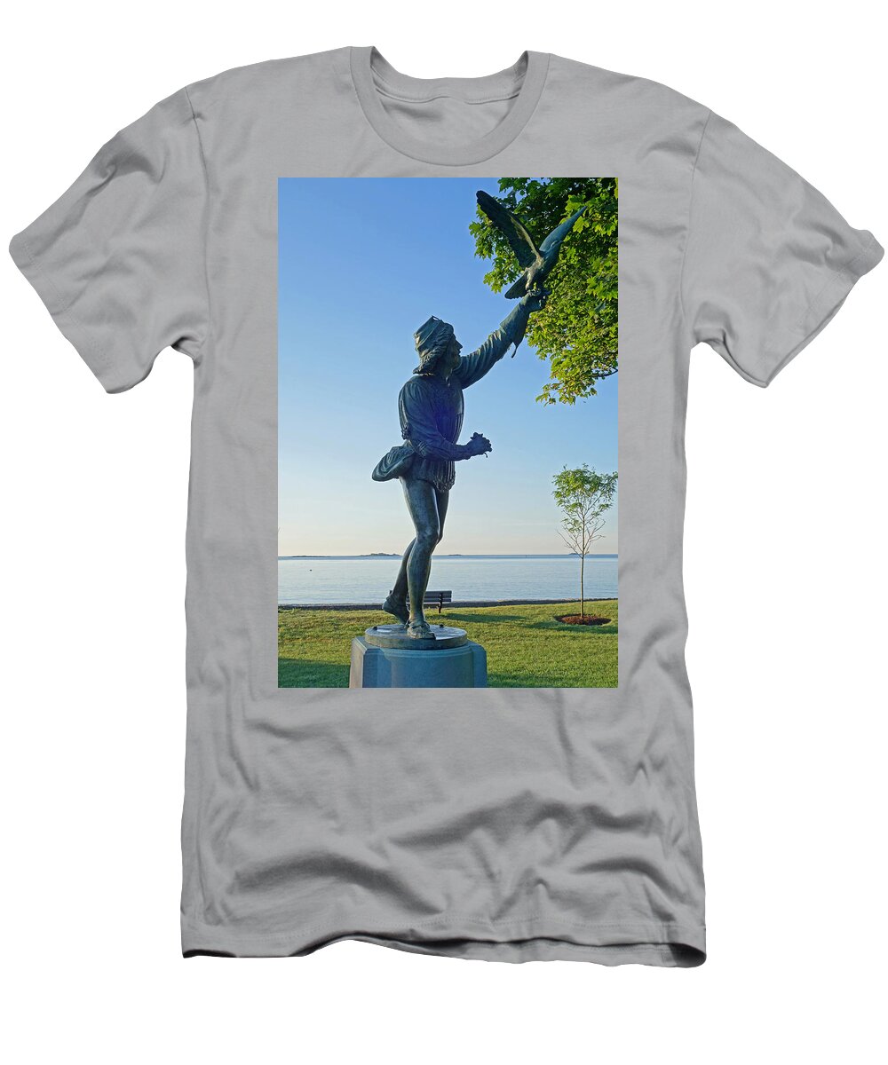 Lynch T-Shirt featuring the photograph Lynch Park Statue Beverly MA by Toby McGuire