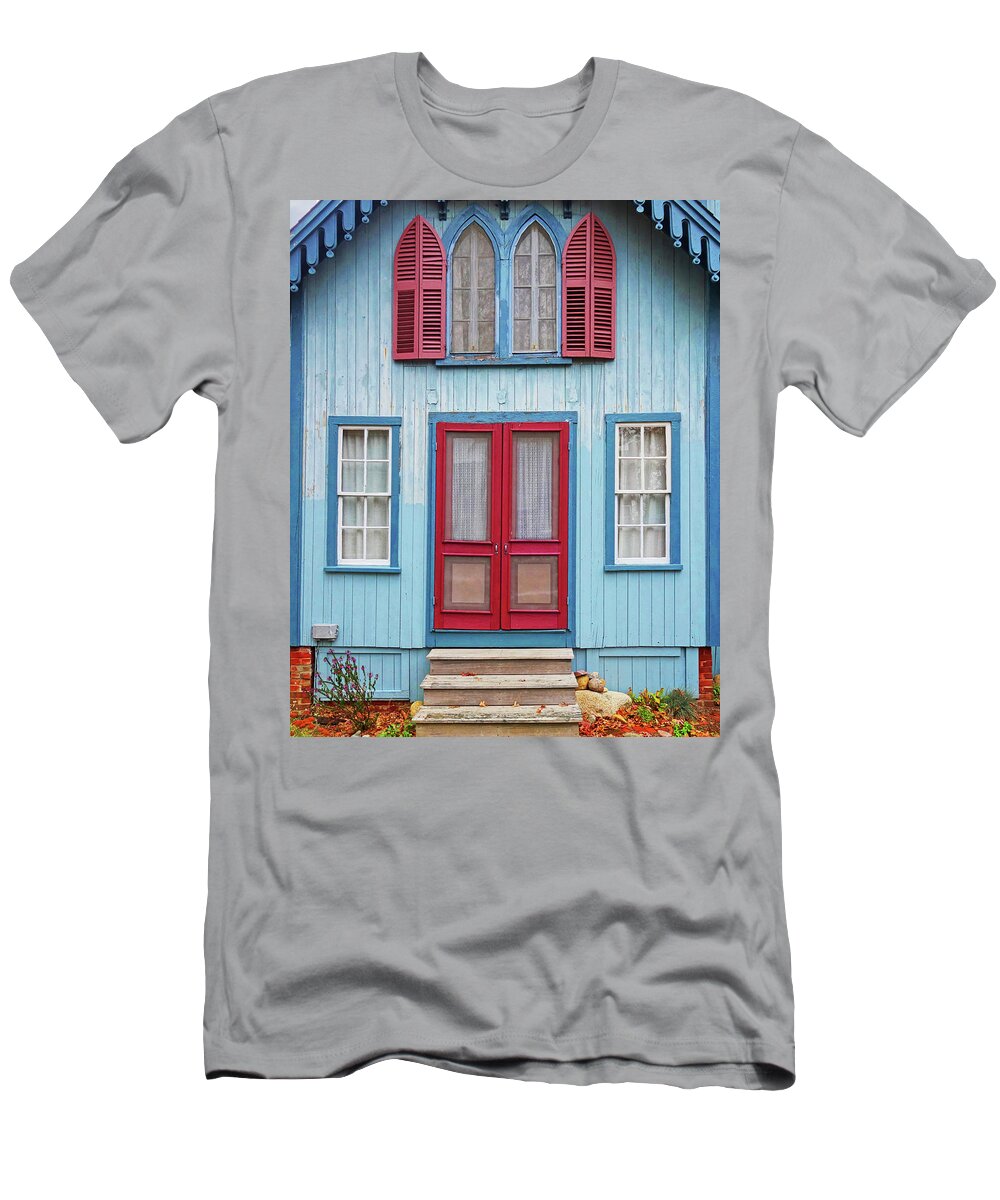 Oak T-Shirt featuring the photograph Oak Bluffs Cottages Martha's Vineyard MA Cape Cod Blue by Toby McGuire