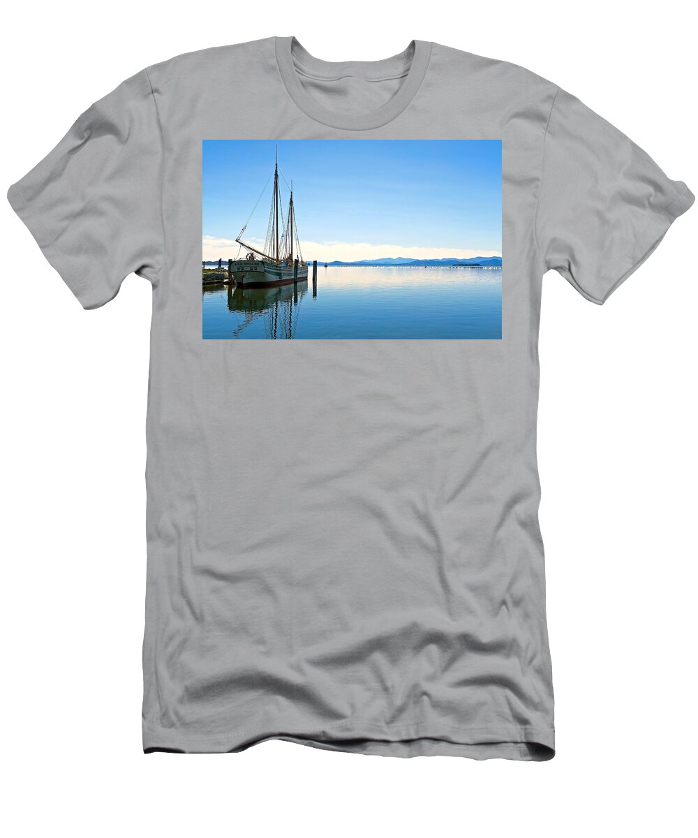 Vermont T-Shirt featuring the photograph Out of the Blue by Mike Reilly