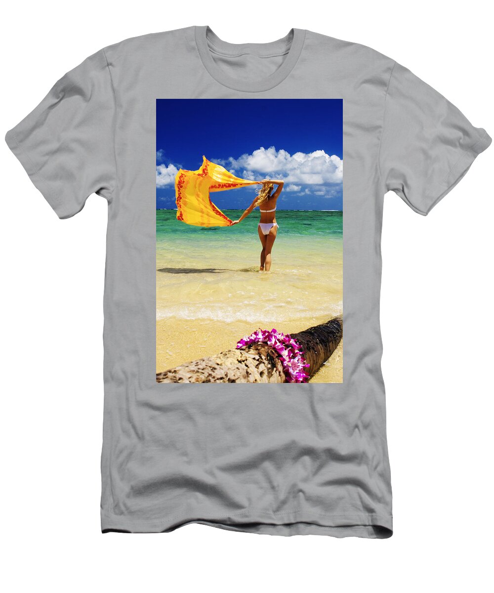 Beach T-Shirt featuring the photograph Punaluu Beach Vacation by Tomas del Amo - Printscapes