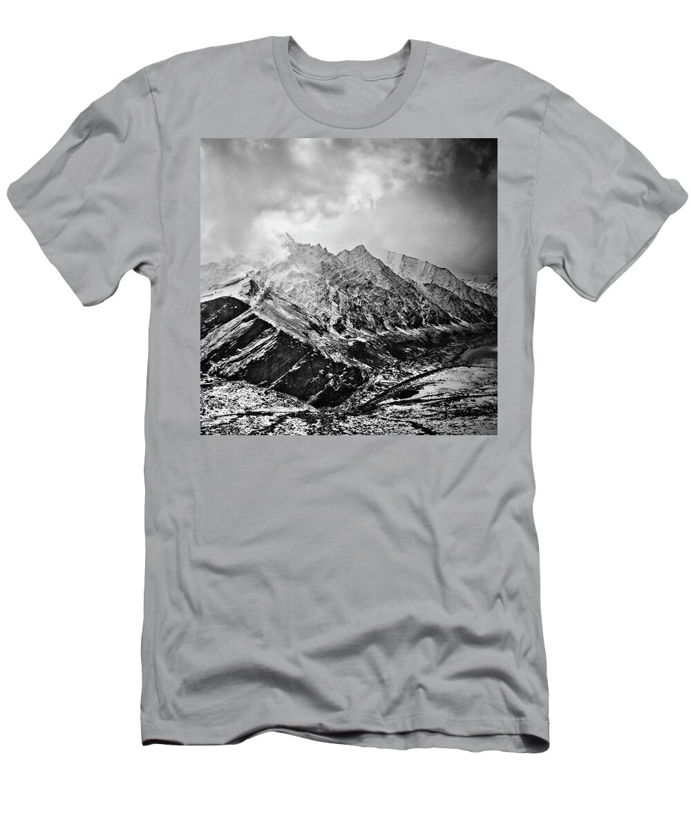  T-Shirt featuring the photograph Ridges Like Razor Blades by Aleck Cartwright