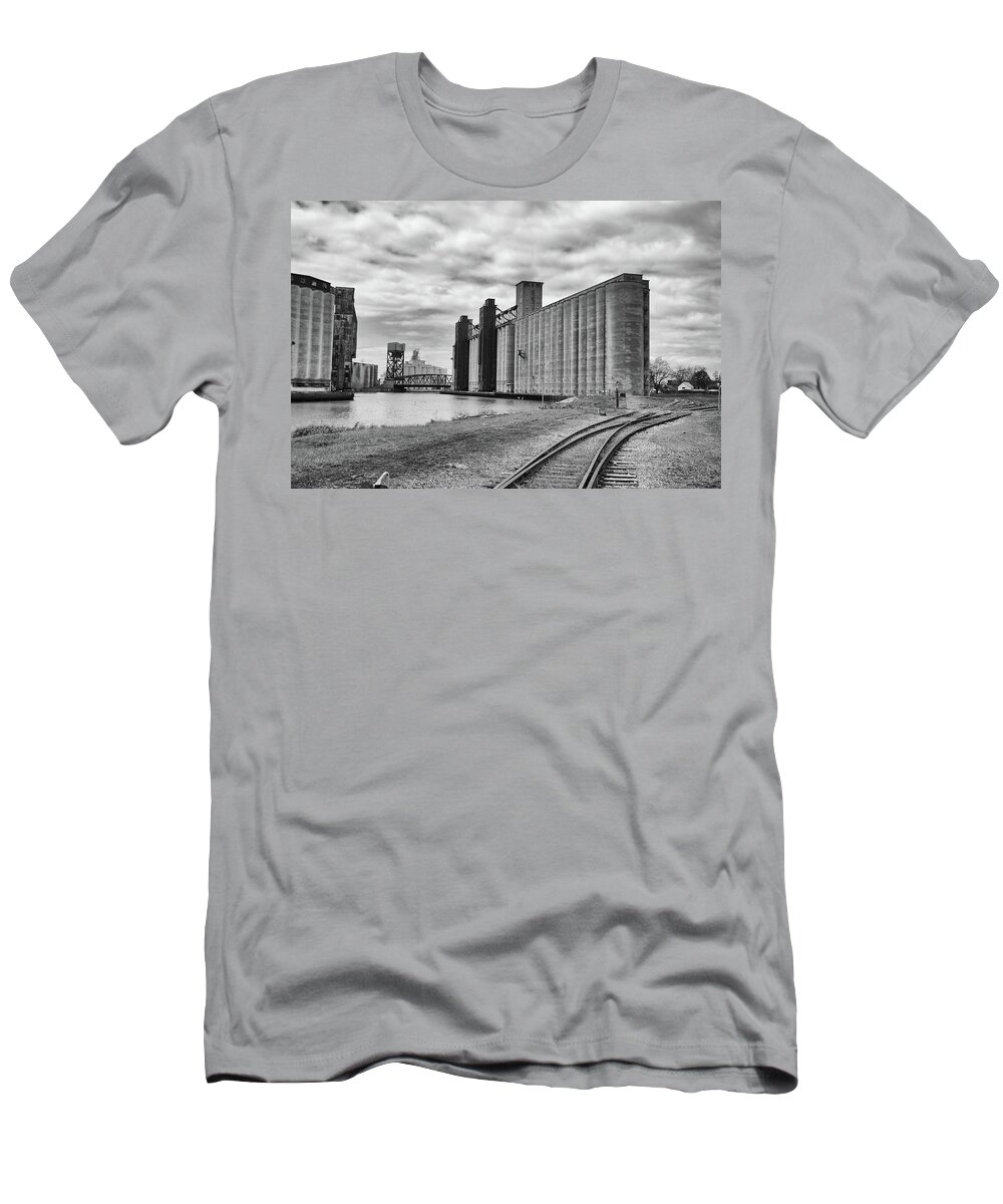 Buffalo T-Shirt featuring the photograph Silos 15220 by Guy Whiteley