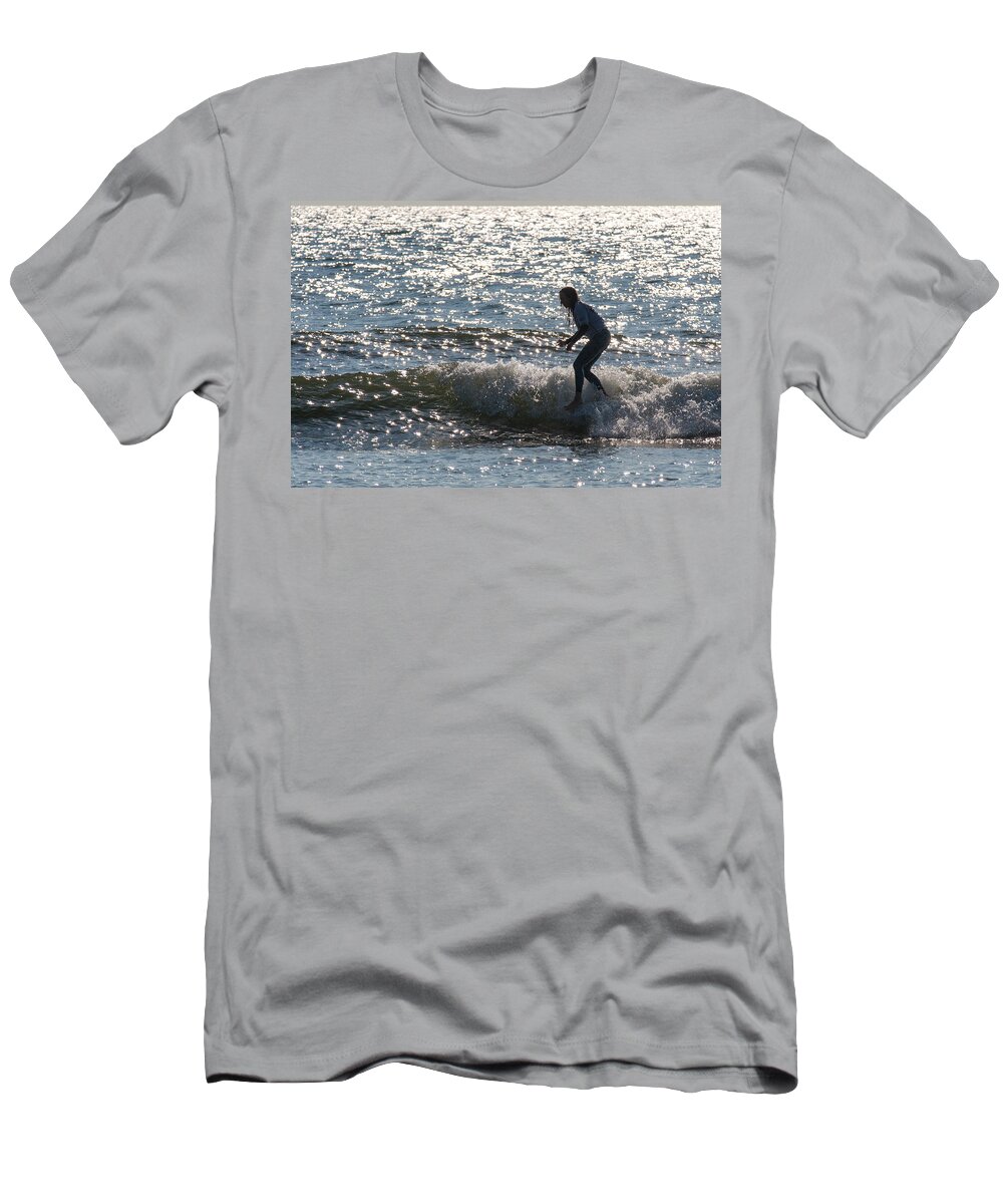 Photo T-Shirt featuring the photograph The Crouch by AM Photography