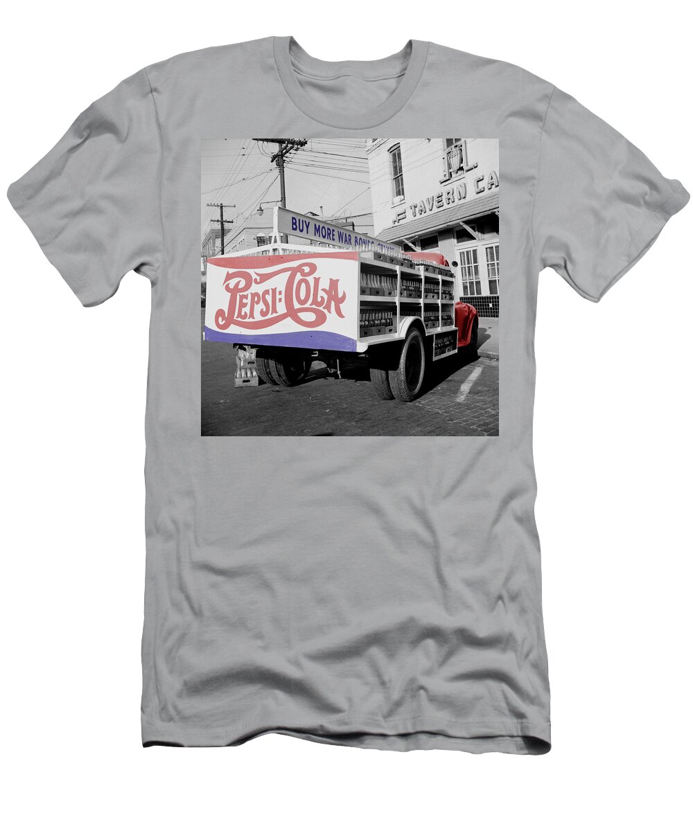 uhøjtidelig Forholdsvis basketball Vintage Pepsi Truck T-Shirt by Andrew Fare - Fine Art America
