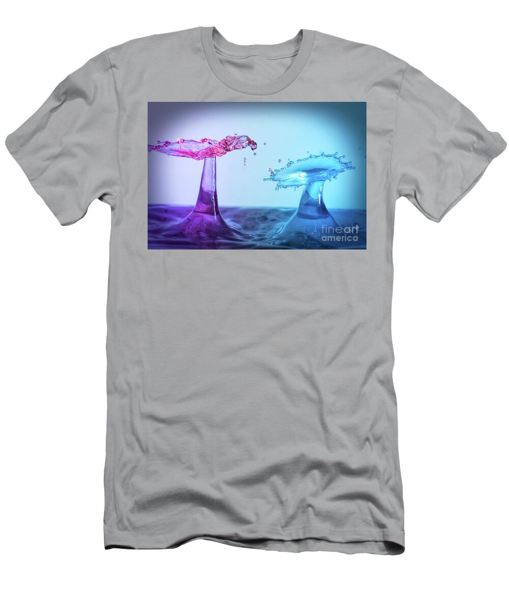 Water Drop T-Shirt featuring the photograph Water Drop 27 by Larry White