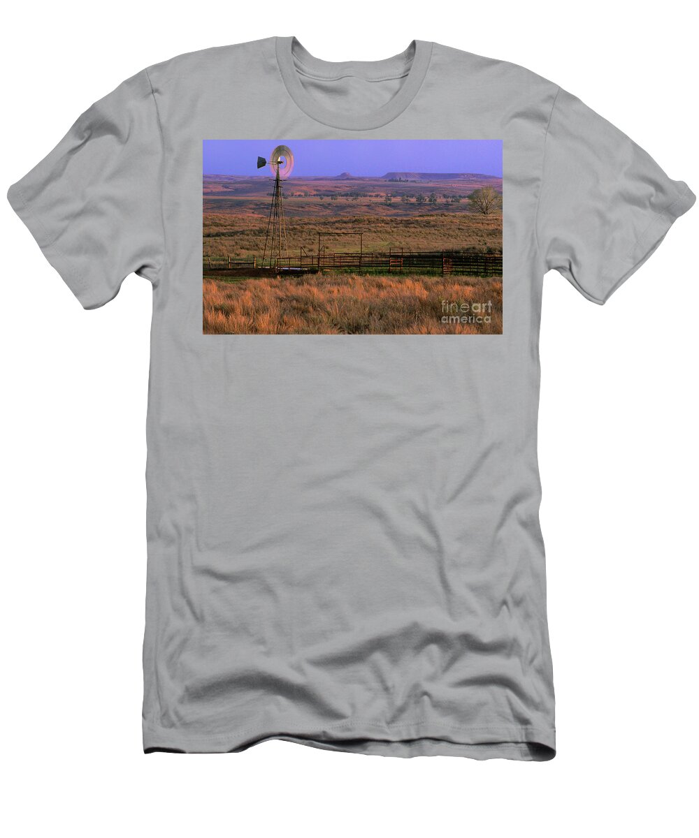 Dave Welling T-Shirt featuring the photograph Windmill Cattle Fencing Texas Panhandle by Dave Welling