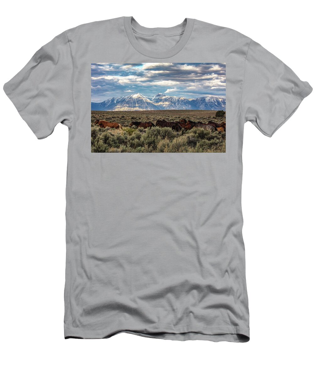  T-Shirt featuring the photograph _z3a1868 by John T Humphrey