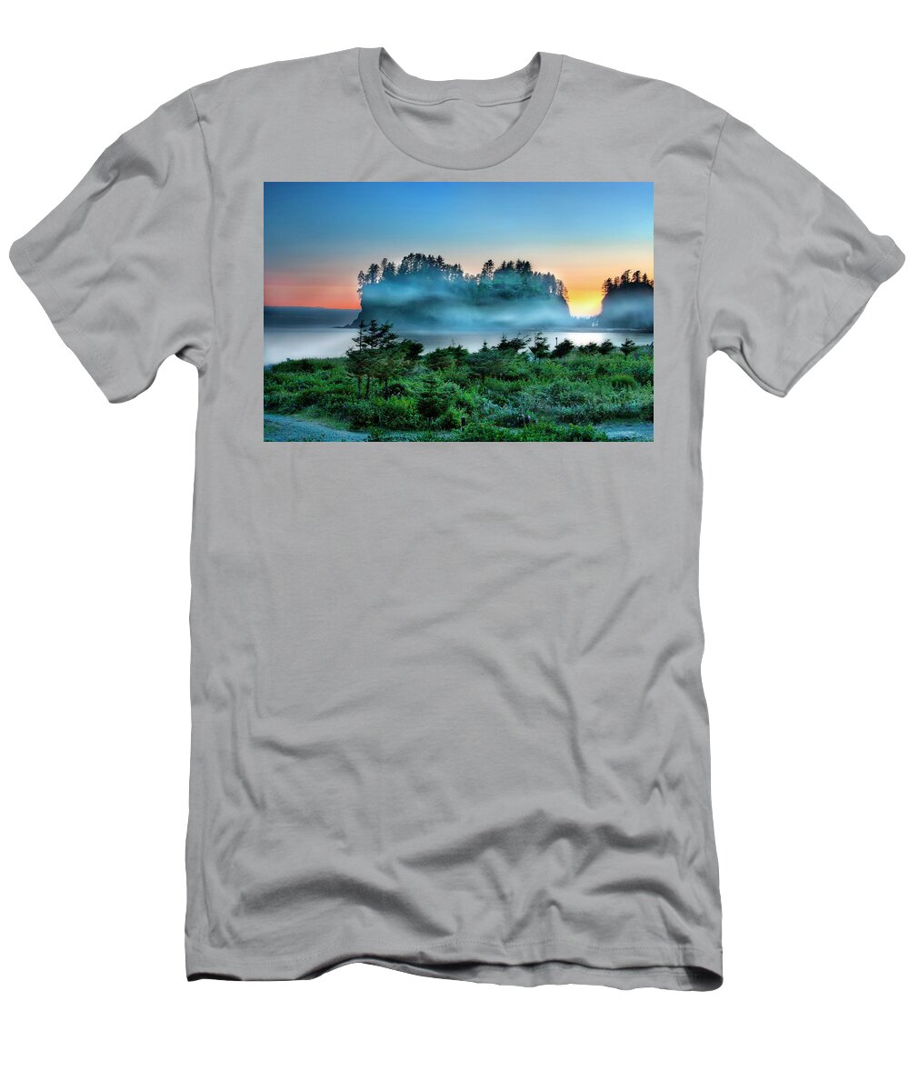 Washington Coastline T-Shirt featuring the photograph First Beach by David Chasey