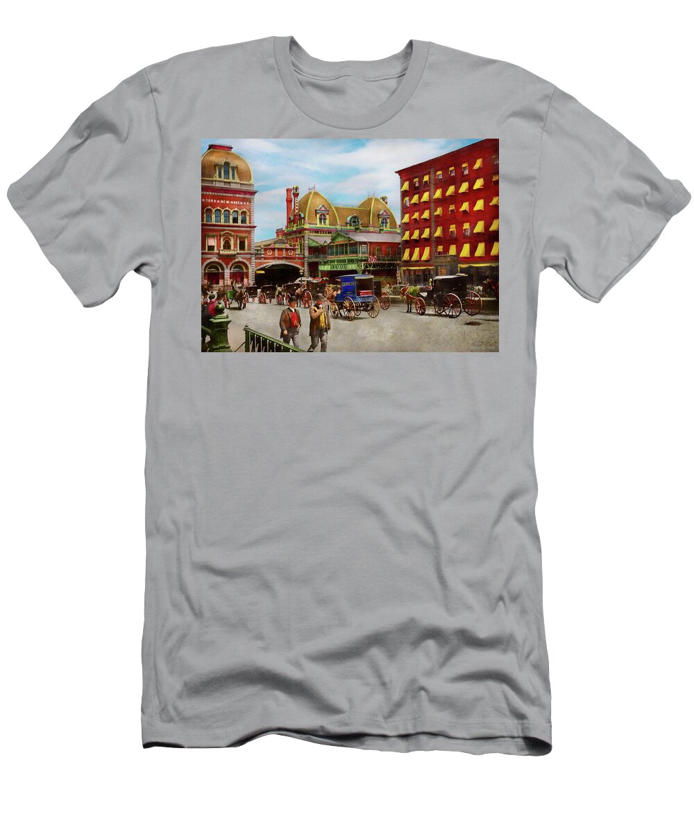 E 42nd St T-Shirt featuring the photograph City - NY - The Grand Central Depot 1890 by Mike Savad