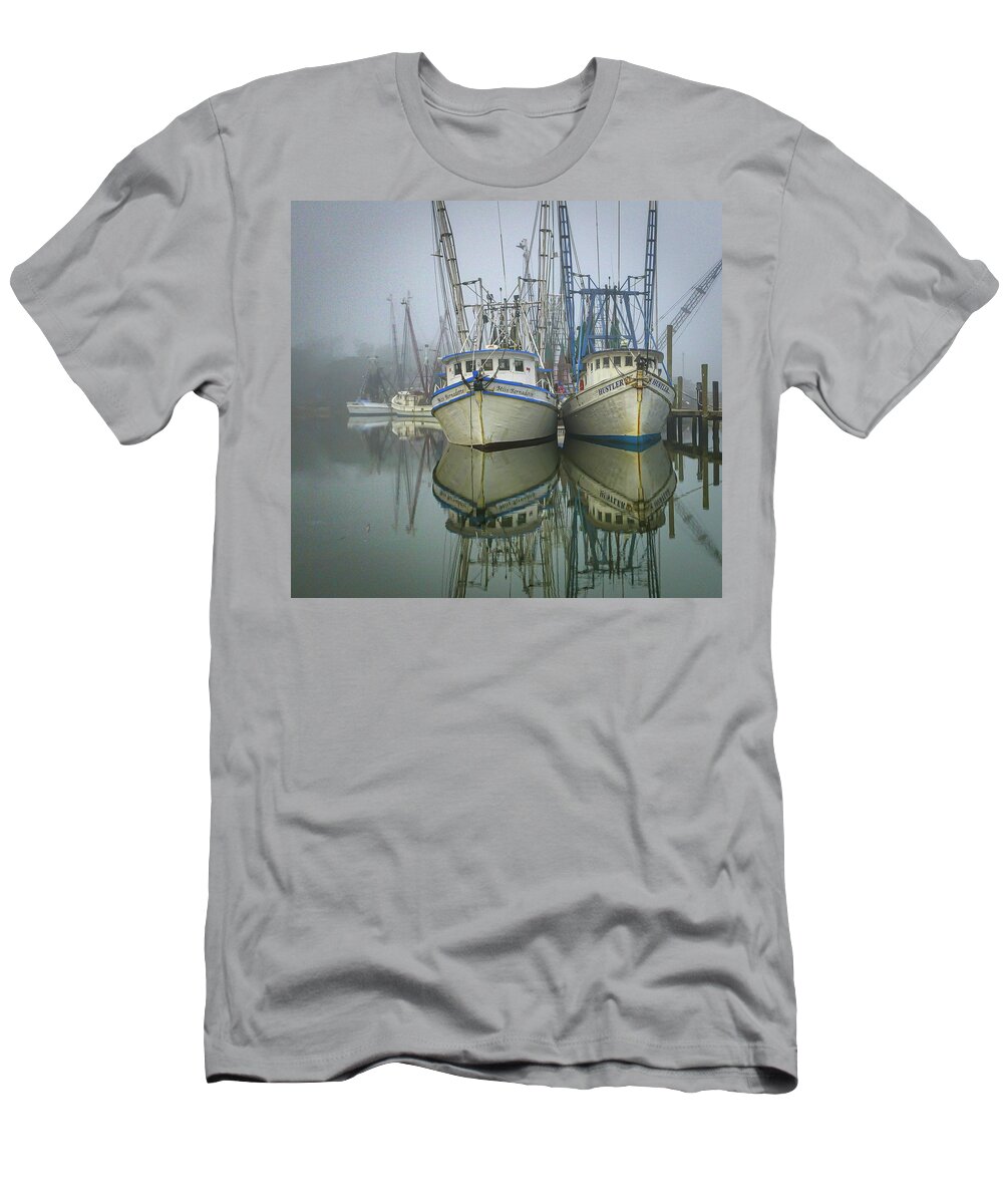Coastal Georgia Shrimp Boats T-Shirt featuring the photograph Valona fog by Kenny Nobles