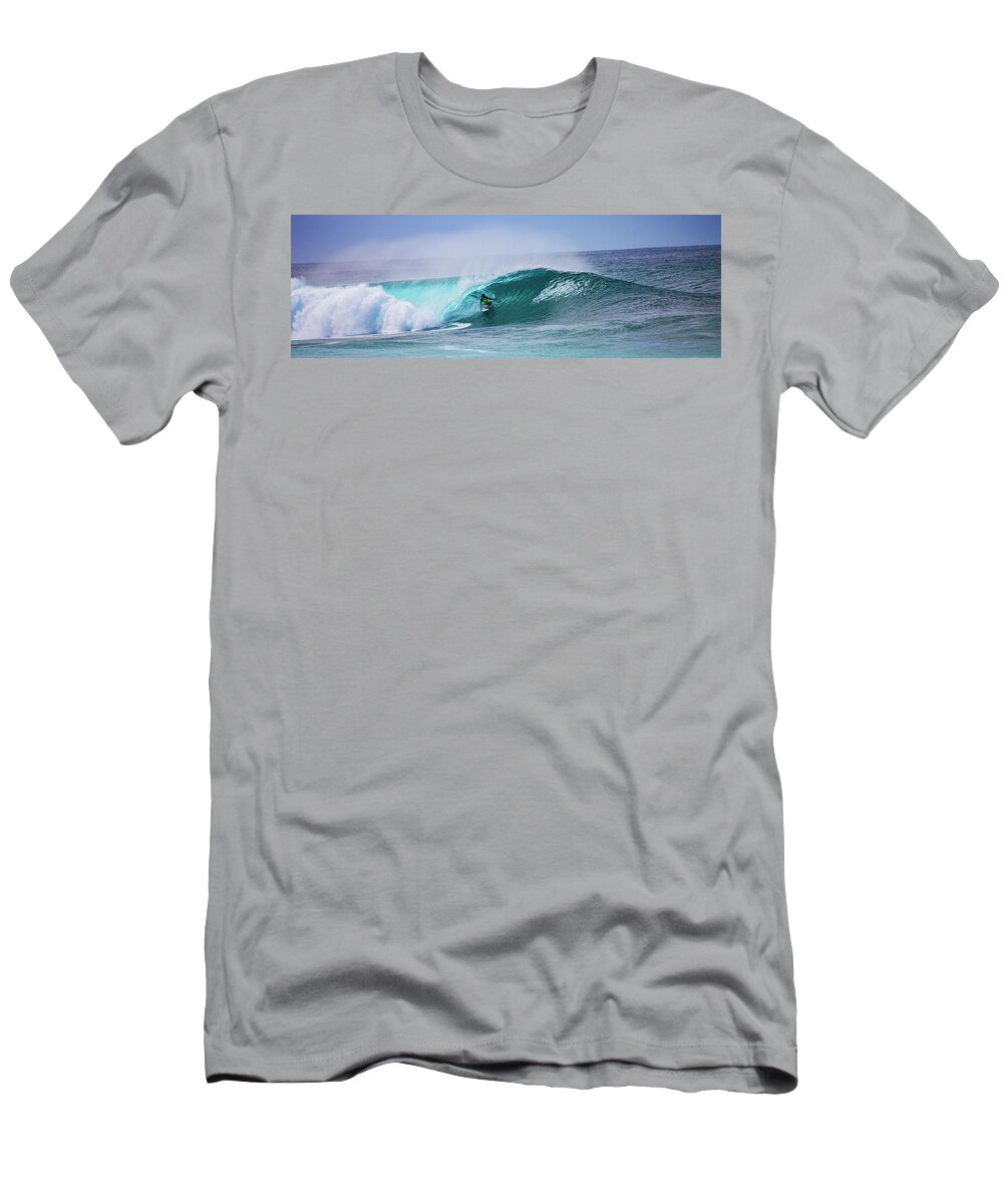 Hawaii T-Shirt featuring the photograph Banzai Barrel #2 by Anthony Jones