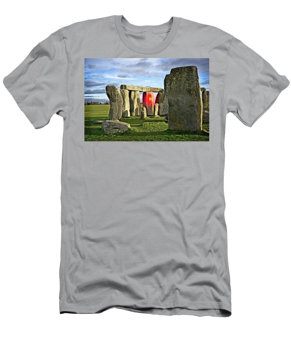 Amesbury T-Shirt featuring the photograph Afternoon At Stonehinge by David Desautel