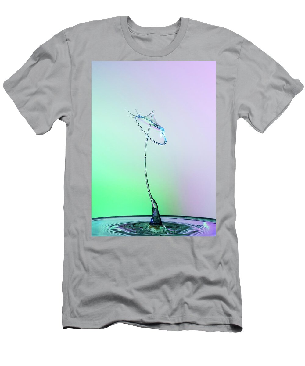 Abstract T-Shirt featuring the photograph Freedom by Sue Leonard