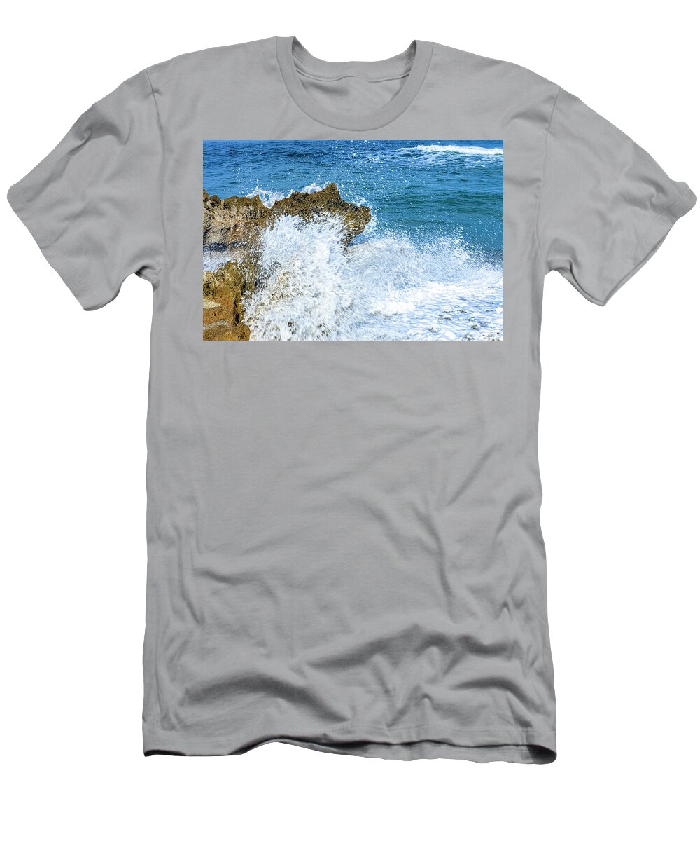 Wave T-Shirt featuring the photograph House of Refuge Wave Crash by Blair Damson