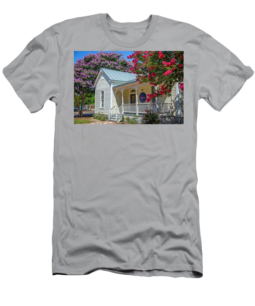 Texas Hill Country T-Shirt featuring the photograph In the Business of Beauty by Lynn Bauer