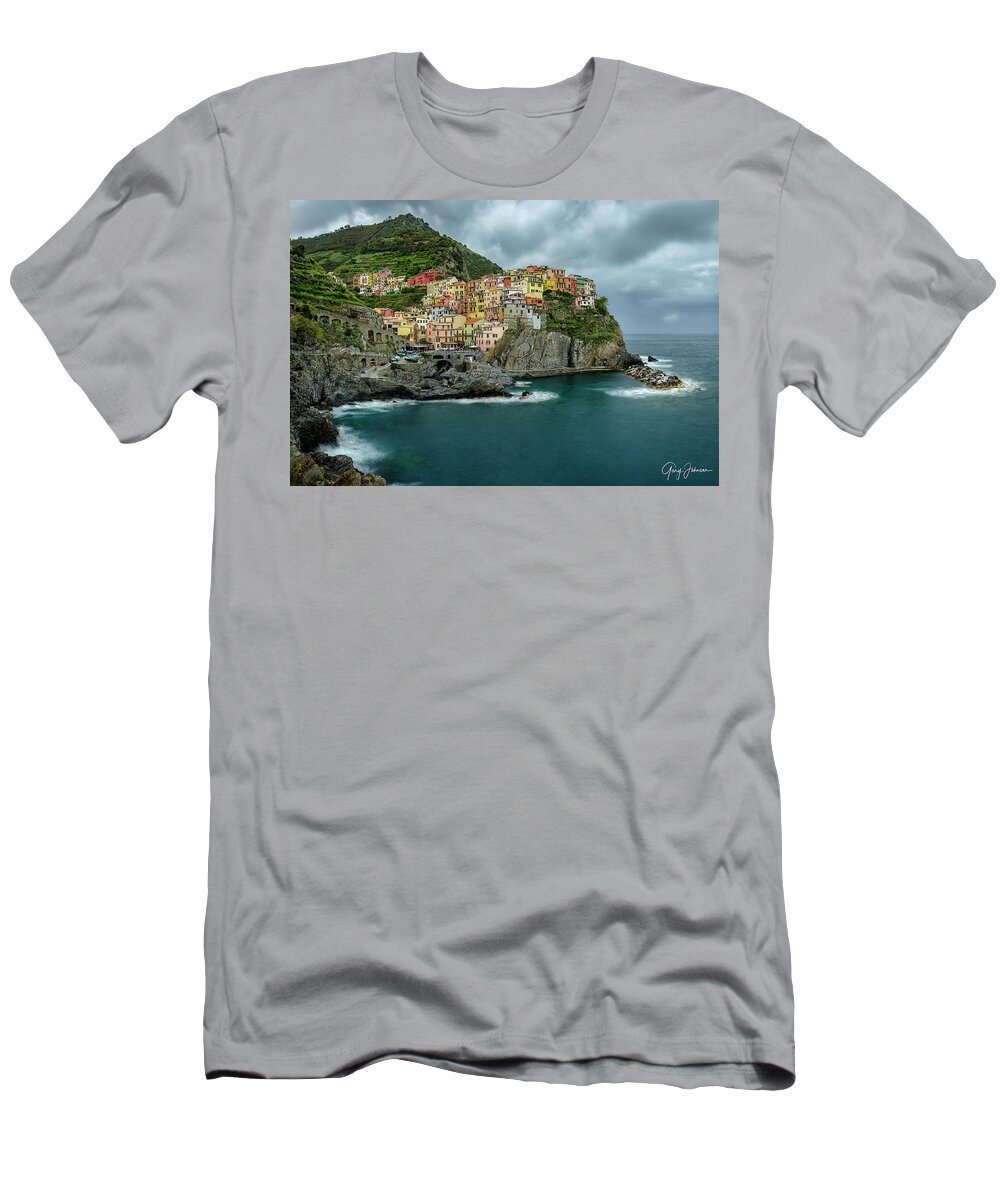 Gary-johnson T-Shirt featuring the photograph Manarola, Italy by Gary Johnson