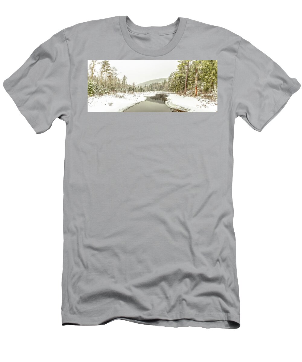 Pano Panorma T-Shirt featuring the photograph Moss Lake Vista by Rod Best