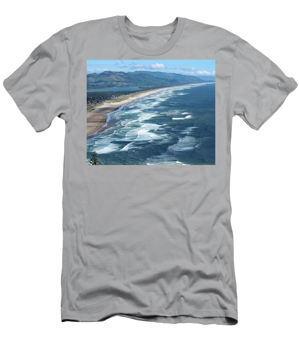 2016 T-Shirt featuring the photograph Northern Oregon Coast by Gerri Bigler