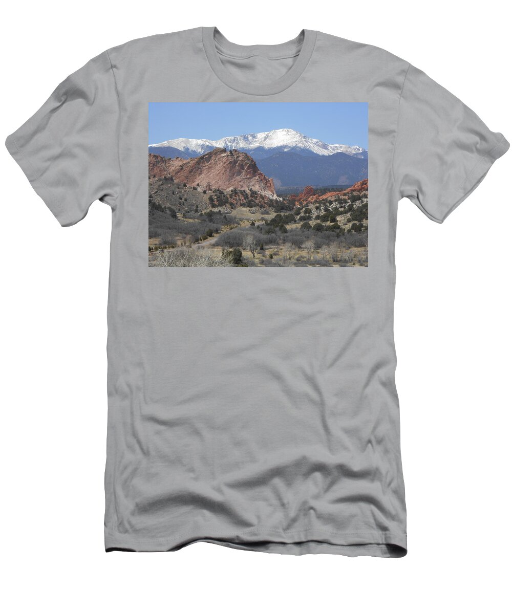 Garden Of The Gods T-Shirt featuring the photograph Pikes Peak by Julie Grace