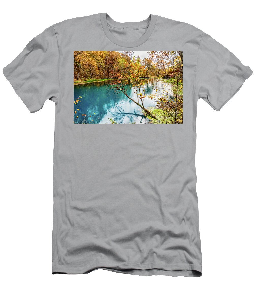 Eminence T-Shirt featuring the photograph Reaching Out by Jennifer White
