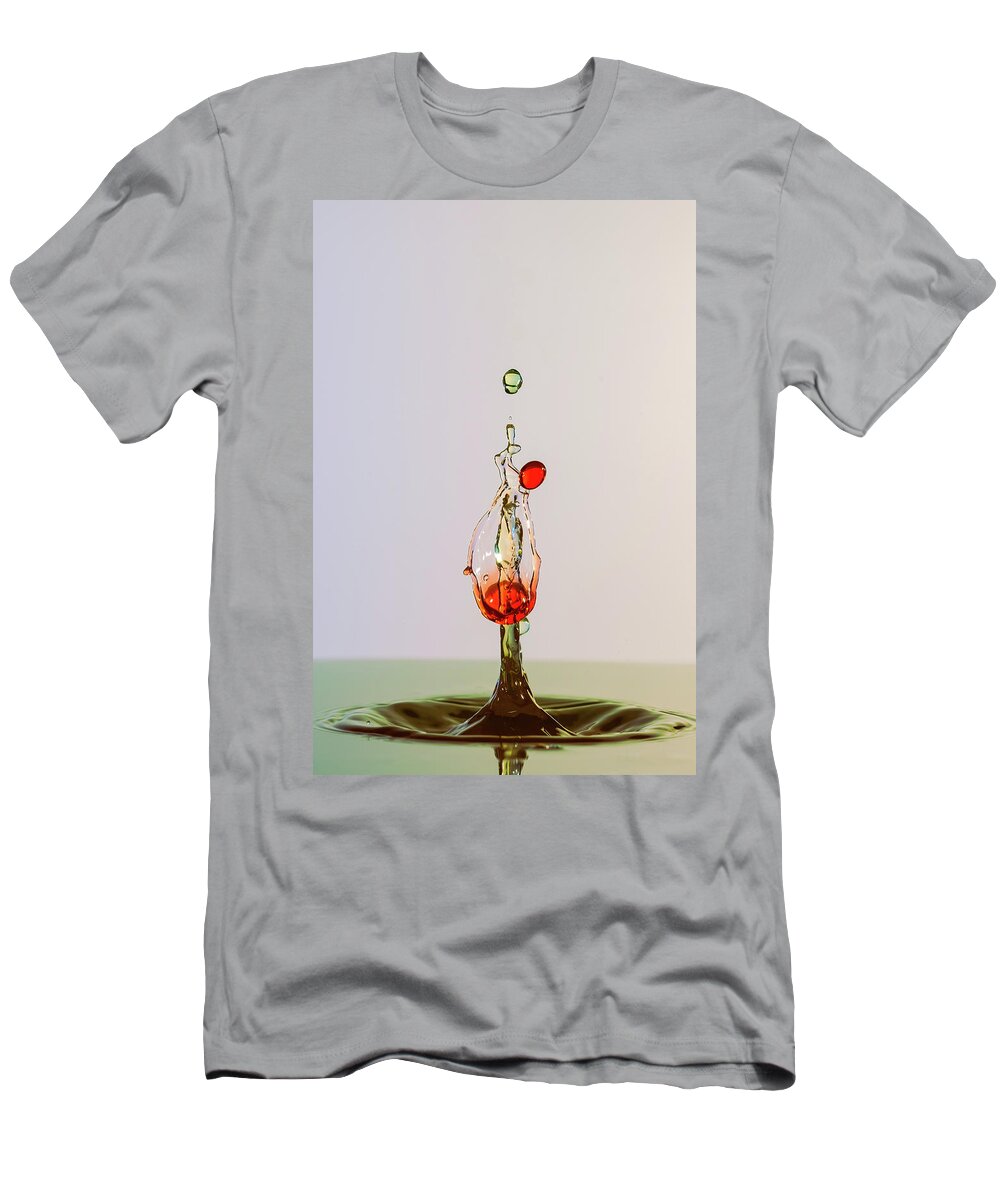 Abstract T-Shirt featuring the photograph Red and Green by Sue Leonard