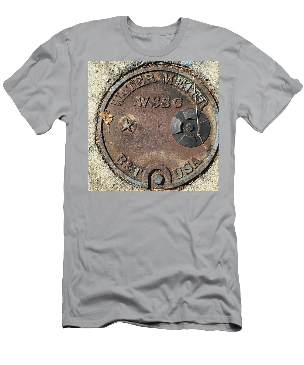 Photograph T-Shirt featuring the photograph Rusted Water by Richard Wetterauer